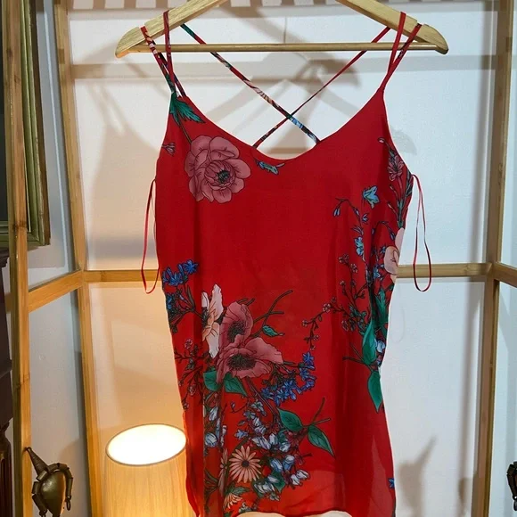 Dorothy Perkins Tops. Size- US 4 EUR 36 UK 8 - Picture 4 of 8